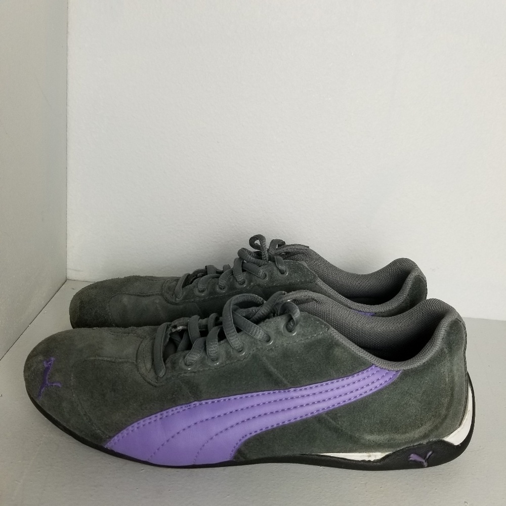  Women’s Puma shoes